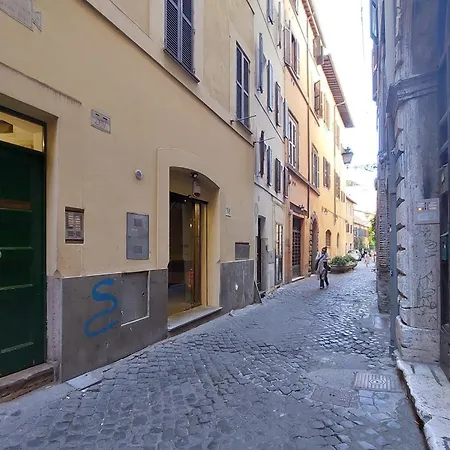 Cappellari37